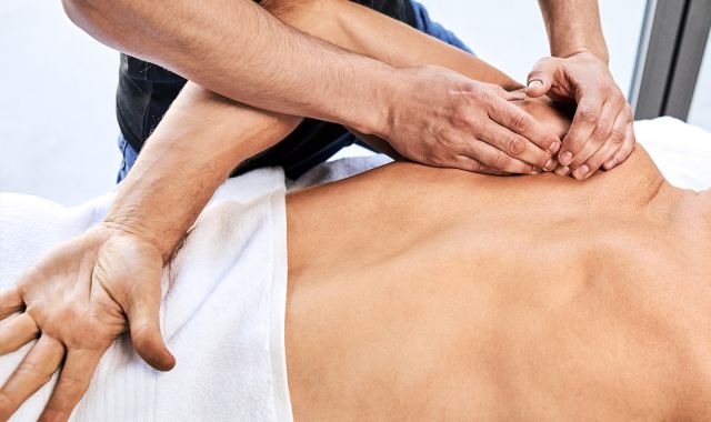 What makes the Glossop Physio Sports Massage Different?